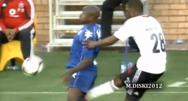 Rooi Mahamutsa, Thabiso Nkoana